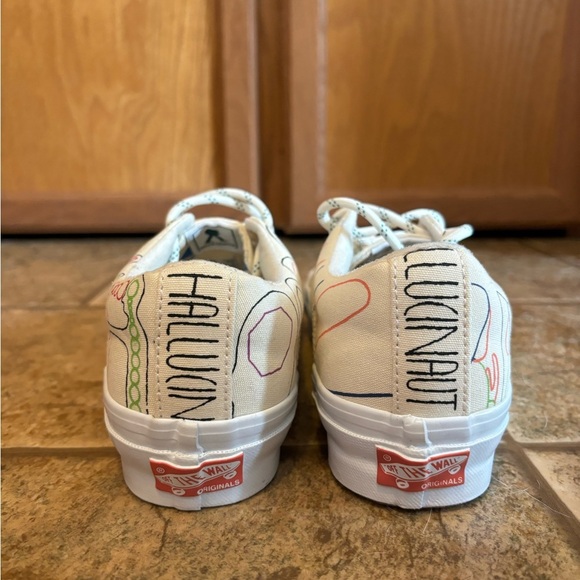 NWT Vans Geoff McFetridge x Vault OG Lampin LX 'Hallucinaut' sz 8M/9.5W - Picture 4 of 10